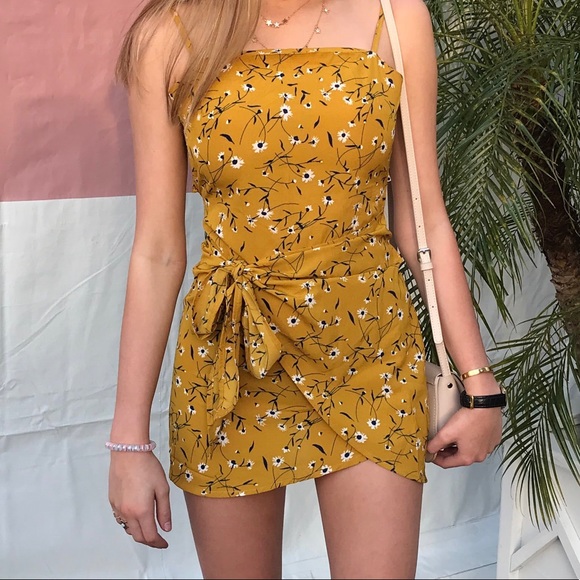 berry lace long sleeve fishtail maxi dress